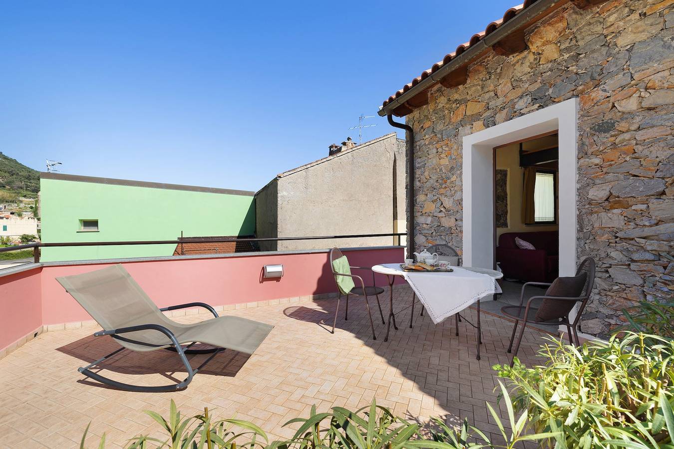 Monolocale intero, Monolocale 'Melograno Agriturismo La Ferla' con Wi-Fi e aria condizionata in Toirano, Riviera di Ponente