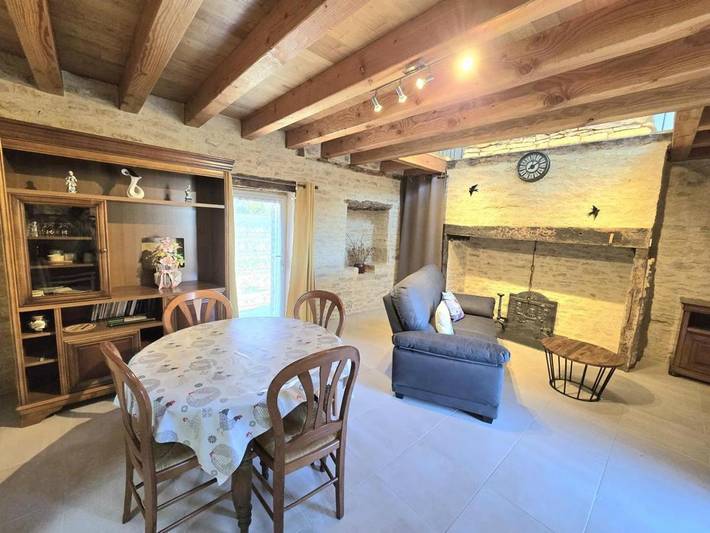 Gîte pour 2 personnes, avec jardin ainsi que terrasse et jacuzzi dans Les Coteaux Périgourdins - 2