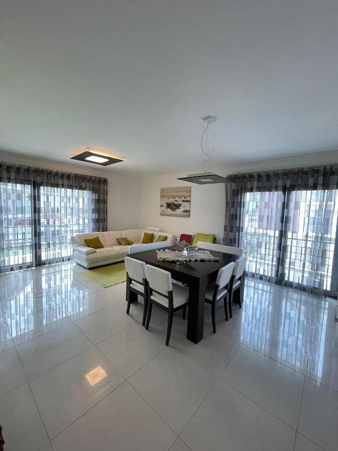 Gîte pour 10 personnes, avec jardin à Tocha - 3