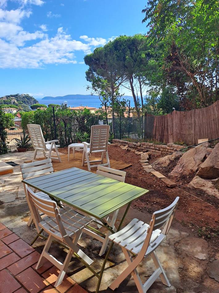 Appartamento per 4 persone, con giardino in Cavo