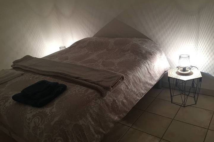 Location de vacances pour 6 personnes, avec terrasse et jardin, animaux acceptés à Castillon-du-Gard - 4