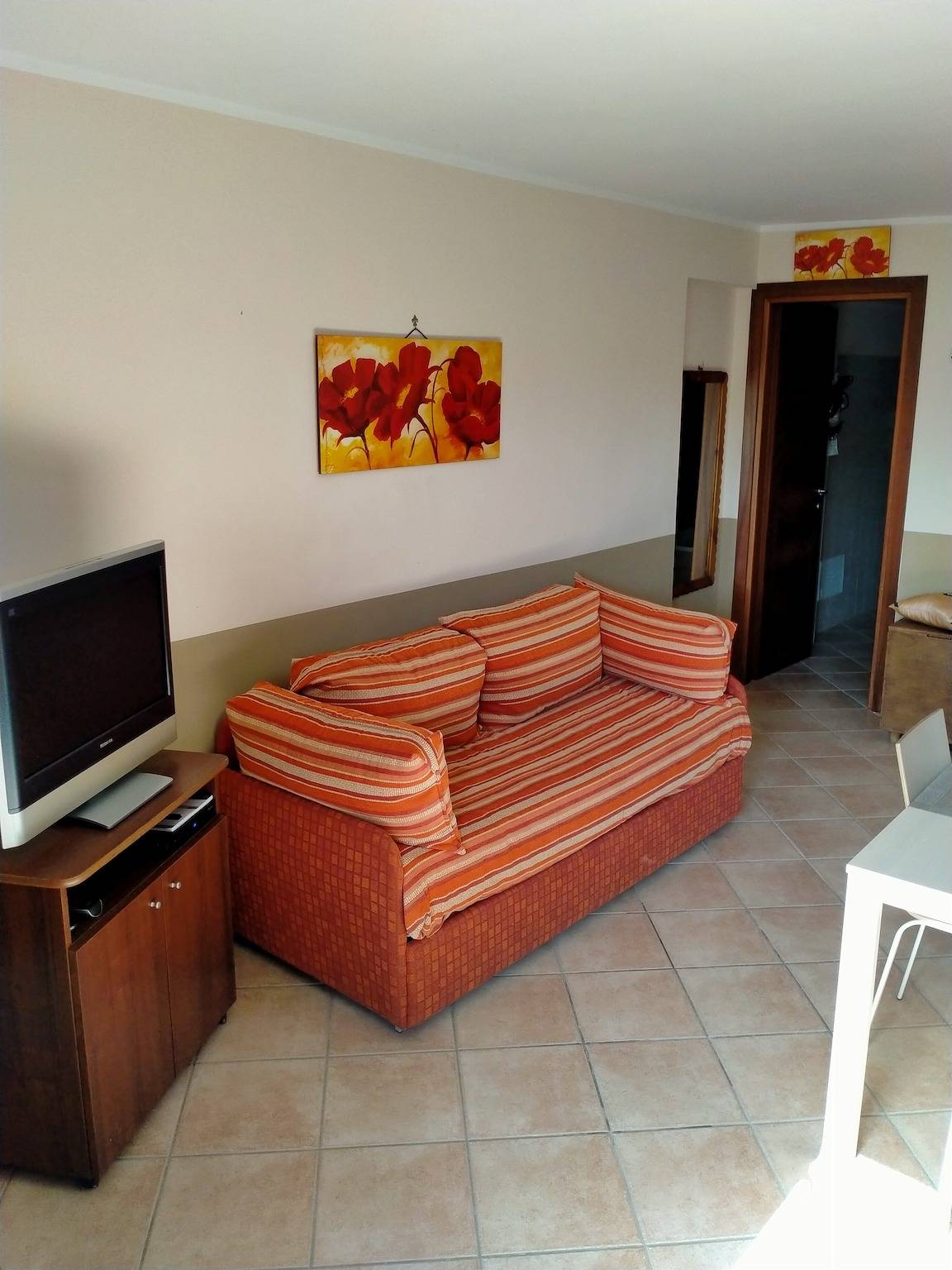 Appartamento intero, La Grande Quercia, relax nel cuore del Cilento in Castellabate, Cilento Coast