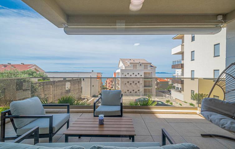 Ferienwohnung für 4 Personen, mit Terrasse und Garten in Tucepi - 3