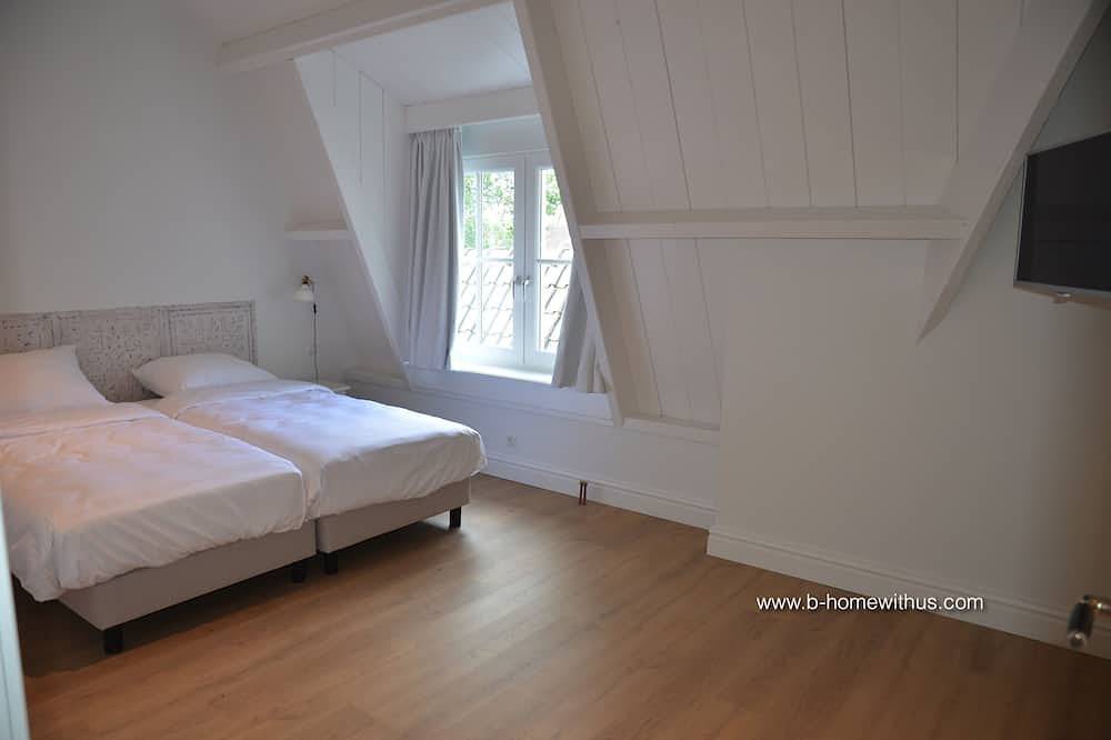 Geheel appartement, Prachtige vakantiewoning in Bergen en dichtbij het strand, bos en duinen! in Bergen (Noord-Holland), Nederlandse Noordzeekust