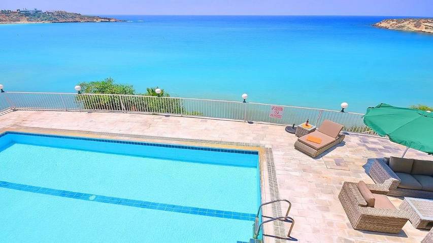 Location de vacances pour 14 personnes, avec jardin et piscine à Coral Bay - 2