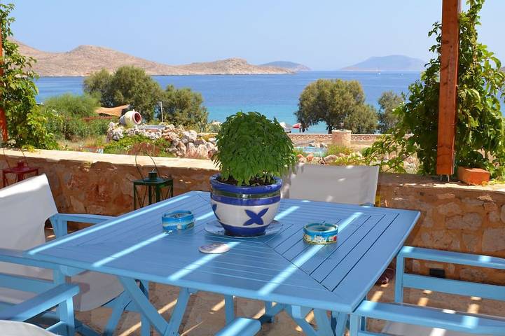 Ferienhaus für 4 Personen, mit Garten und Terrasse auf Chalki