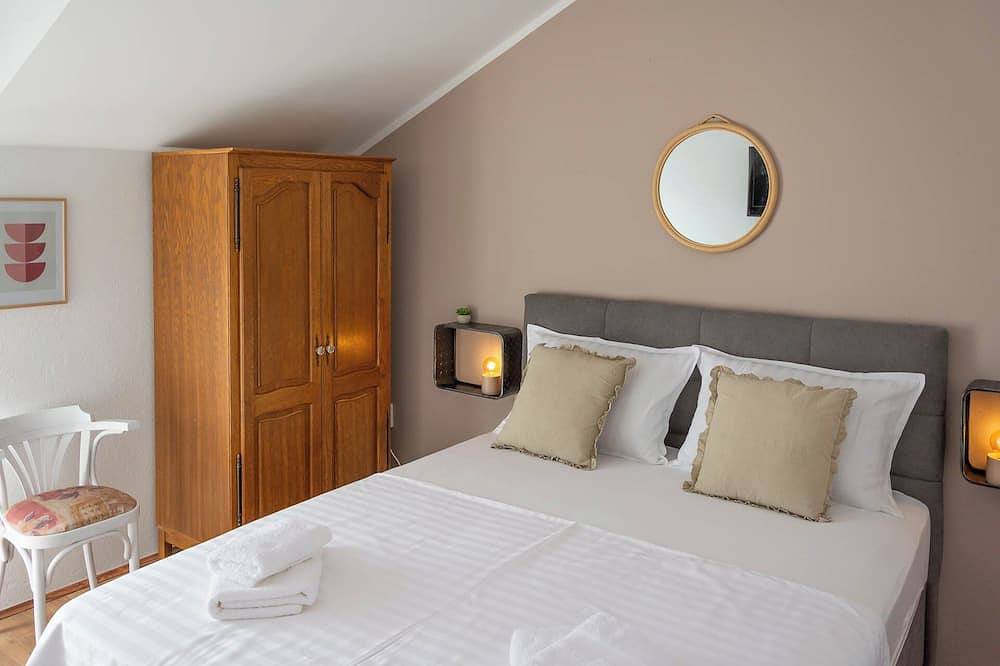 Charming village house in serene countryside in Dalmatian Zagora