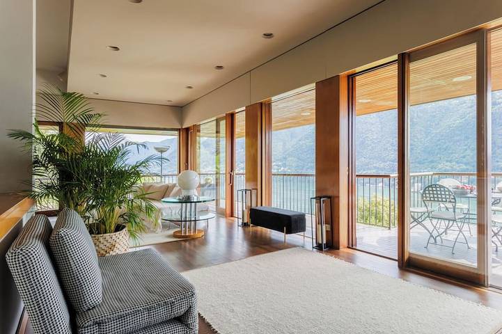 Villa for 11 people, with pets in Como