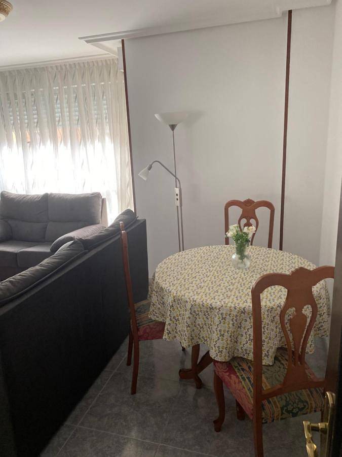 Gîte pour 2 personnes, avec terrasse et vue dans Pola de Siero - 2