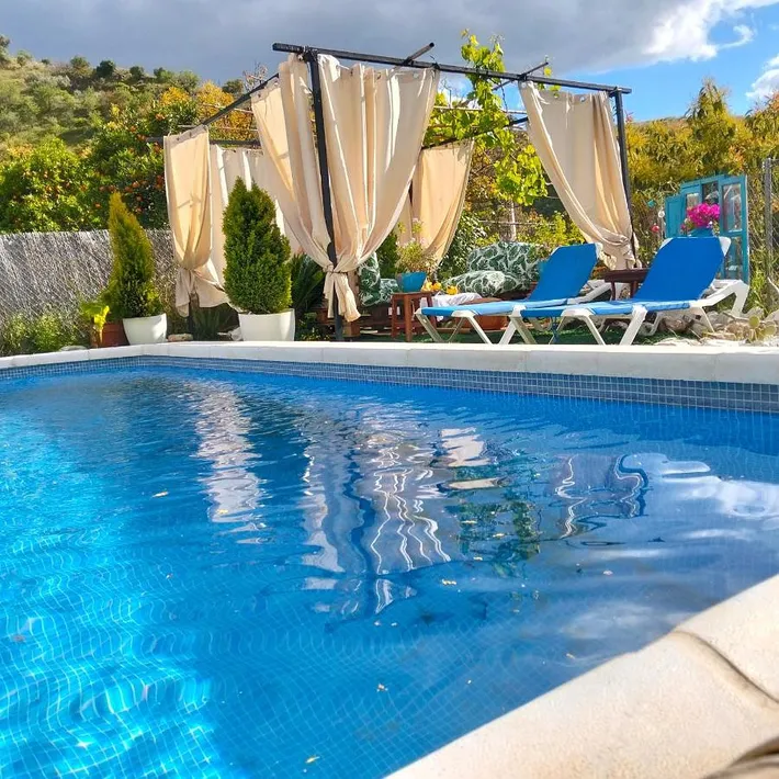 Casa de vacaciones para 6 personas, con jacuzzi además de jardín y piscina - 1
