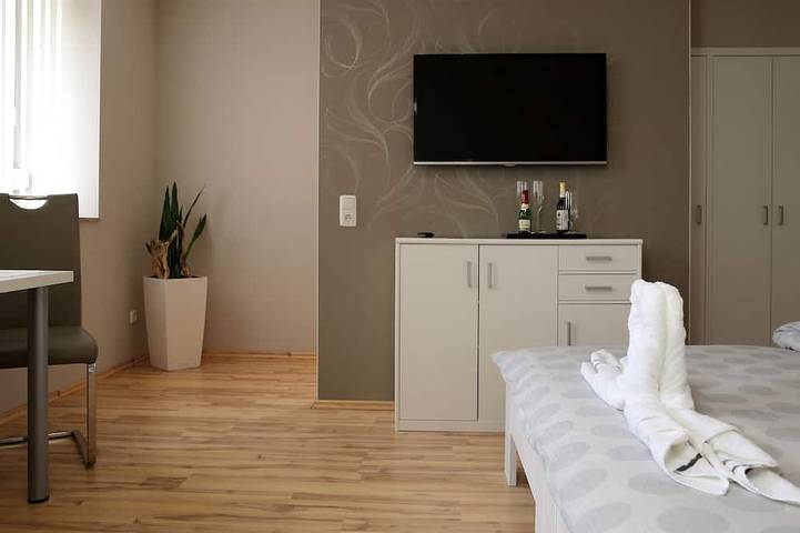 Ferienwohnung für 2 Personen, mit Terrasse und Garten in Braunsbedra - 3