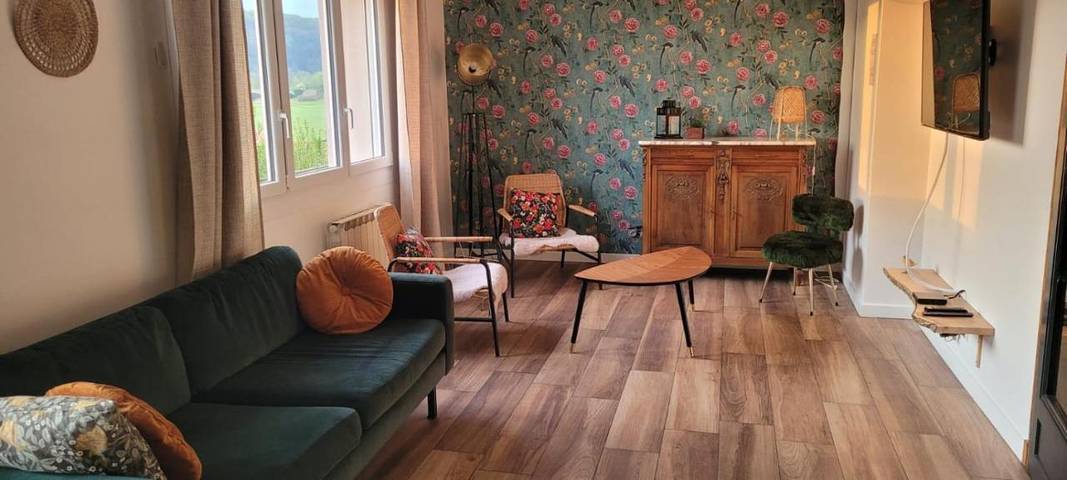 Location de vacances pour 6 personnes, avec vue et jardin à Dun-sur-Meuse - 2