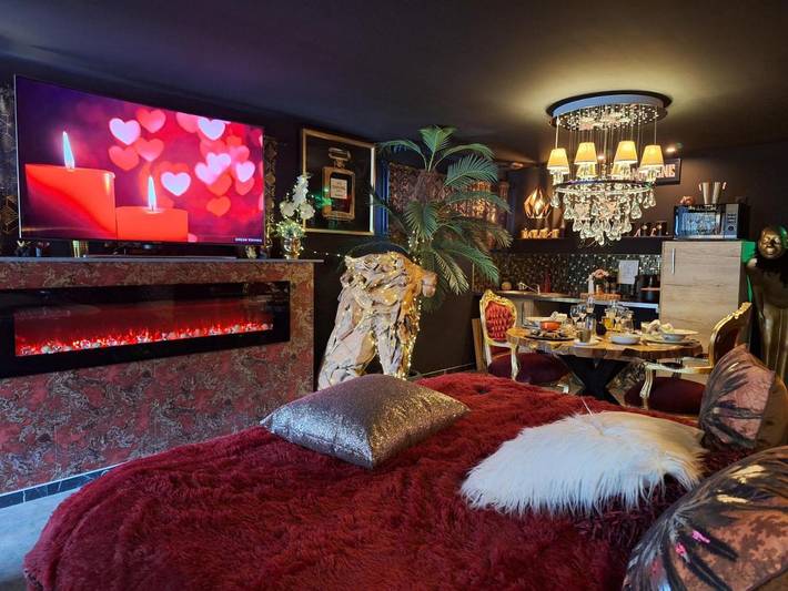 Hôtel pour 2 personnes, avec terrasse et jacuzzi à Arques - 2