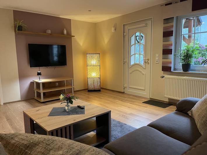 Ganze Ferienwohnung, 2-Bett-Ferienwohnung Dusche/Wc, 1 Schlafraum in Roth an der Our, Eifelkreis Bitburg-Prüm