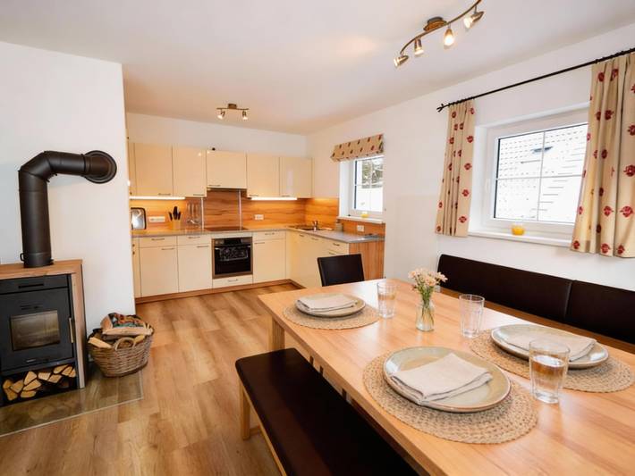 Ferienhaus für 8 Personen, mit Terrasse und Garten sowie Sauna in Nockberge - 3