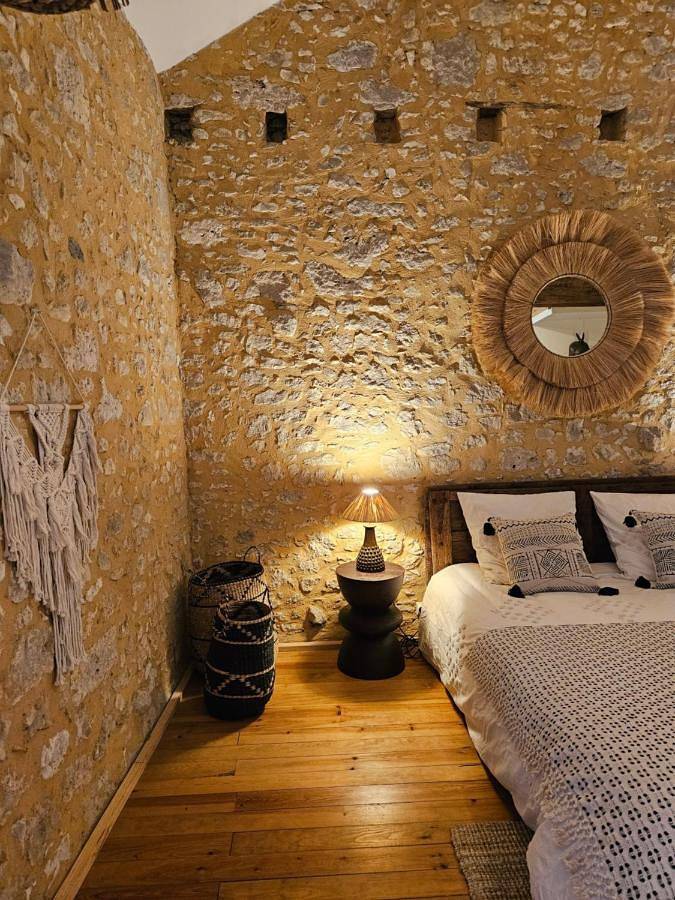 Queen Suite in Issigeac, Périgord Pourpre