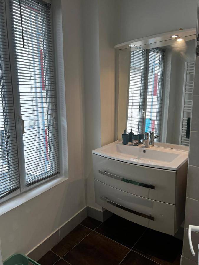 Appartement entier, Maison de ville avec terrasse in Bourges, Région de Bourges