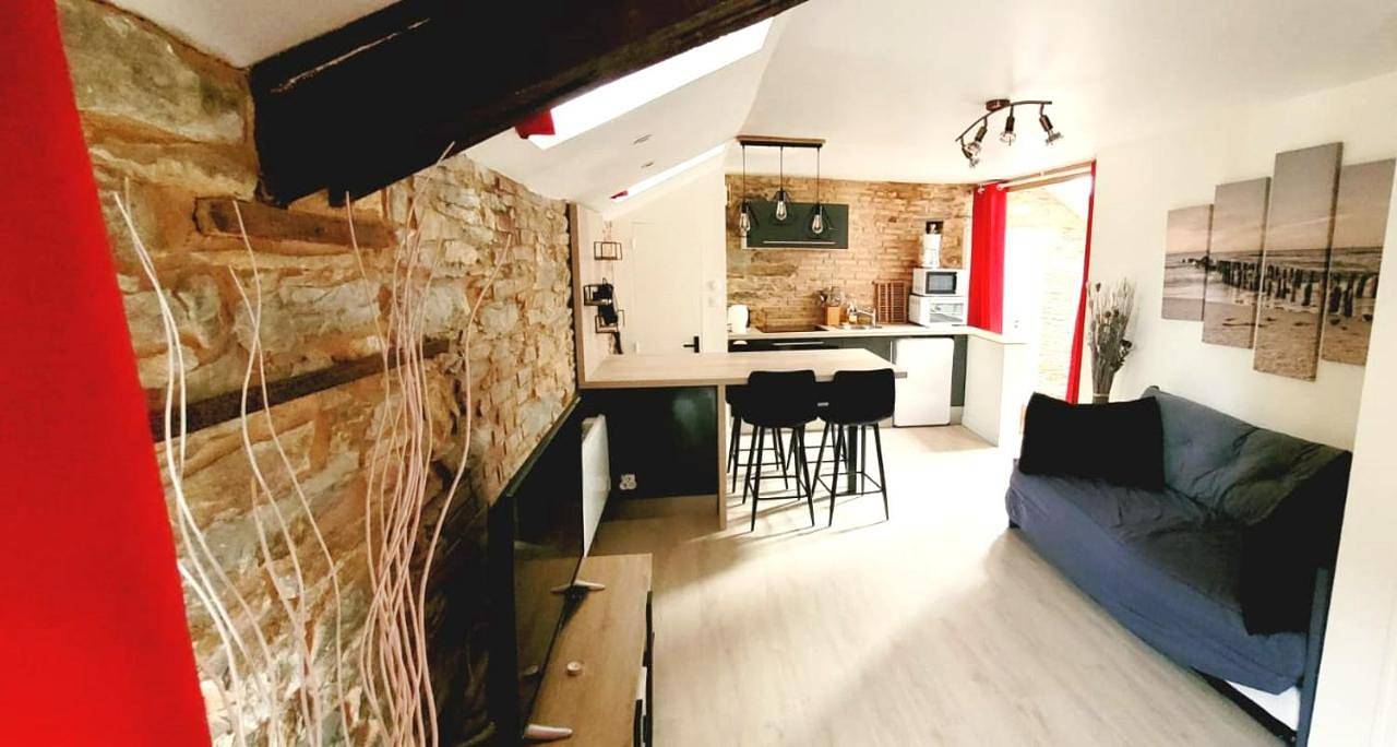 Appartement entier, One-Bedroom Apartment in Châteaubriant, Région de Châteaubriant