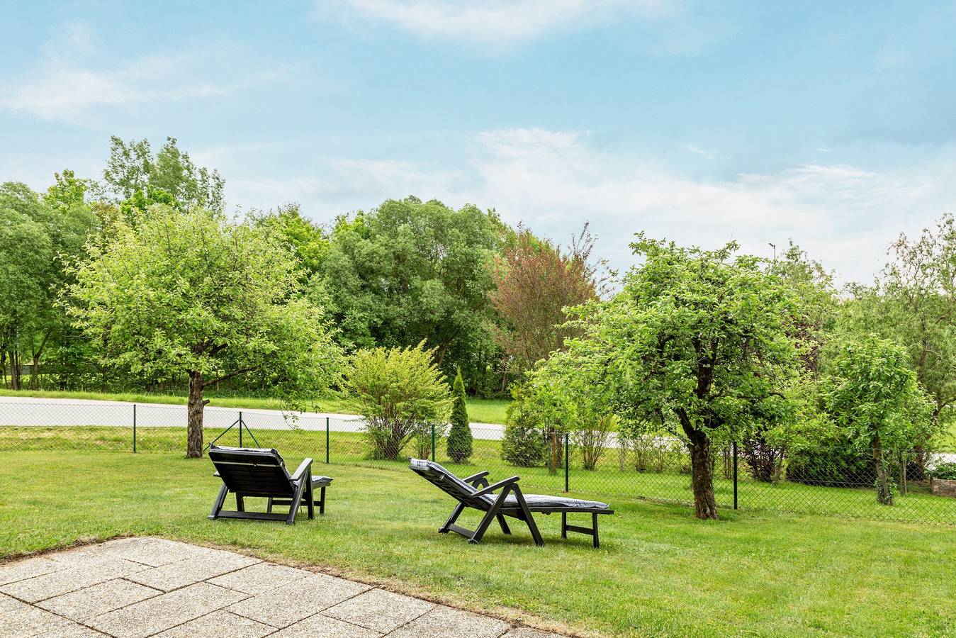 Appartement entier, Appartement de vacances 'Relaxinn Bavarian Fewo's' avec terrasse privée, jardin privé et Wi-Fi in Wegscheid, Passauer Land