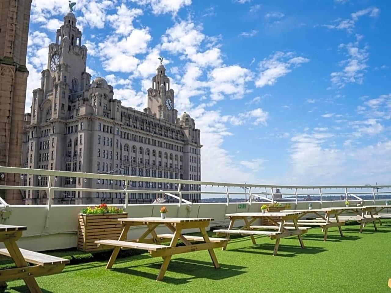 Atlantic Tower Hotel Liverpool Classic Twin Room in Liverpool, Merseyside