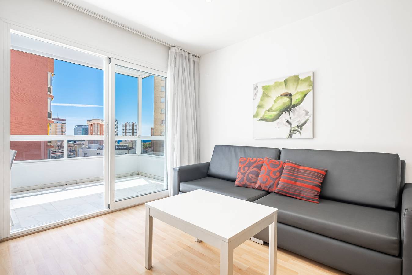 Apartamentos Les Dunes Centro 6-A Levante Beach in Benidorm, Costa Blanca