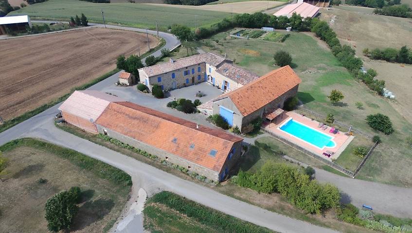 Chambre d’hôte pour 2 personnes, avec piscine et jardin dans le Tarn - 3
