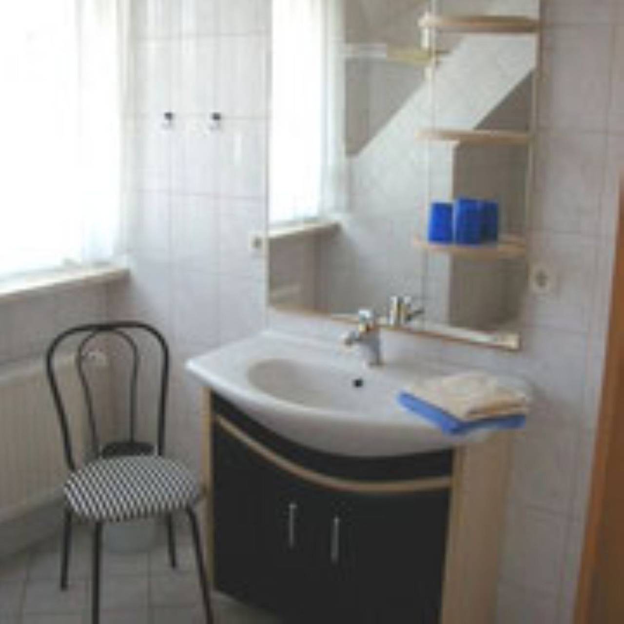 Ganze Wohnung, Apartment 'In der 1. Etage' mit Wlan in Cuxhaven, Cuxland