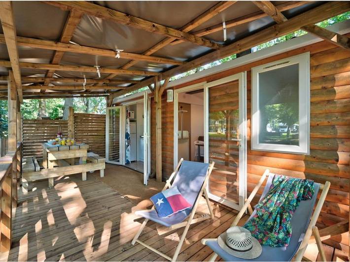Camping für 6 Personen, mit Whirlpool und Terrasse sowie Pool und Sauna am Tarn