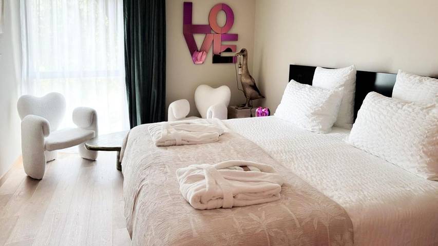 Hôtel pour 4 personnes, avec sauna et jardin à Le Vaudreuil