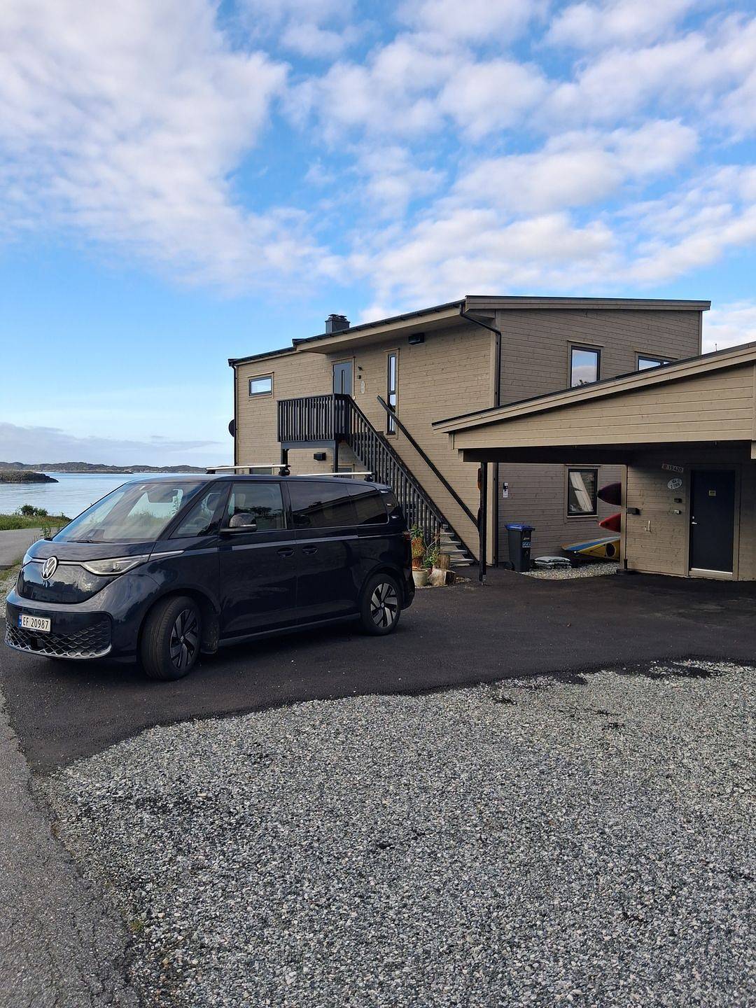 Ferienwohnung Bøvågen nördlich Hansestadt Bergen Westnorwegen im Obergeschoss in Radøy