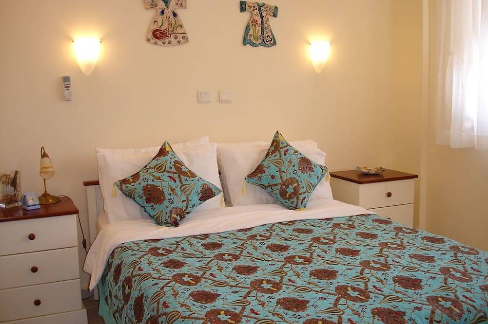 Our villa Magnolia M is on a stunning complex with large L shape pool /childs in Fethiye, Türkische Ägäis