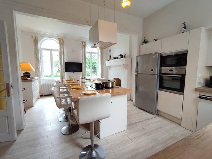 Gîte pour 12 personnes, avec jardin à Fresne-le-Plan - 4