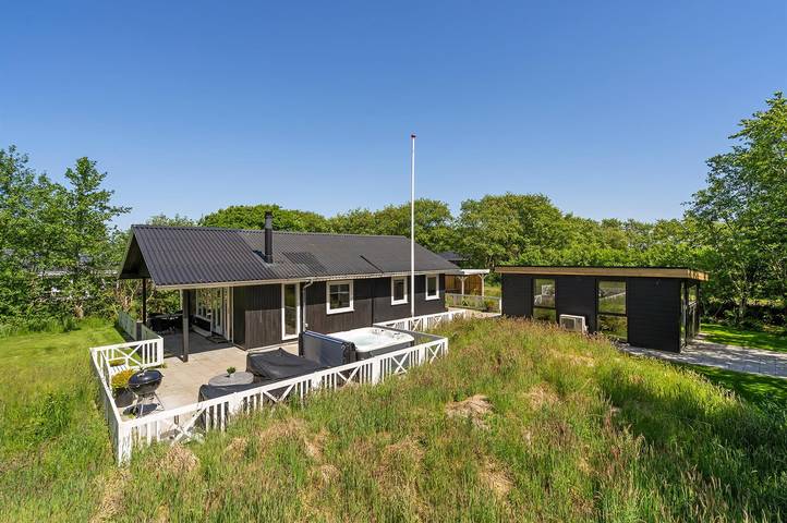 Ferienhaus für 4 Personen, mit Whirlpool und Terrasse, mit Haustier - 1