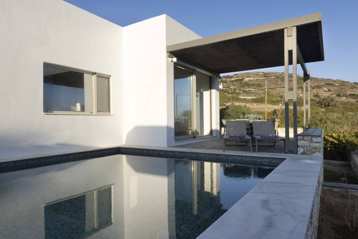 Villa pour 8 personnes, avec vue sur l’océan ainsi que terrasse et jardin dans Paros - 2