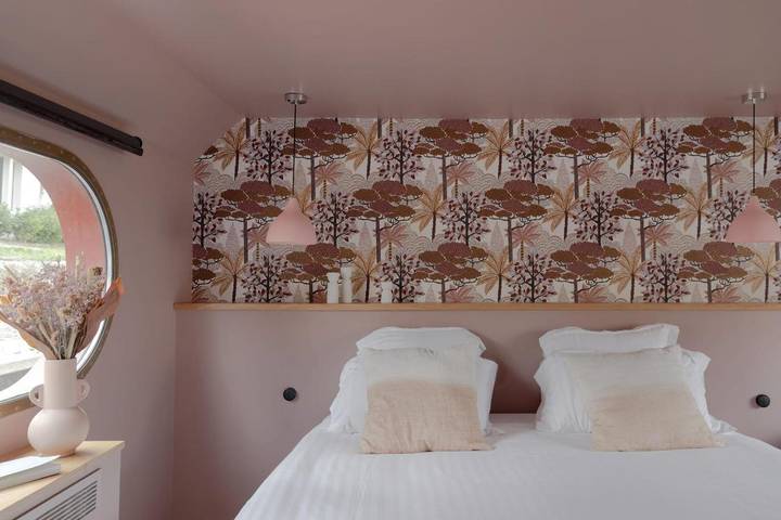 Chambre d’hôte pour 4 personnes, avec sauna ainsi que terrasse et jacuzzi à Aigues-Mortes - 2