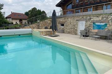 Maison de campagne pour 6 personnes, avec balcon dans Semnoz