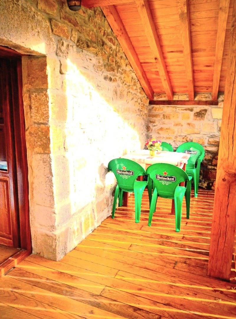 Cabañas Lo Teresa in San Roque de Riomiera, Chaîne Cantabrique