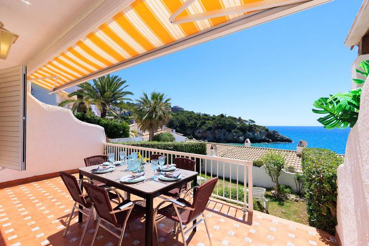Casas Blancas Family Complex in Cap Salou, Salou