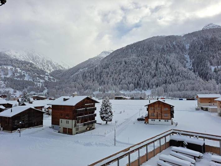Gîte pour 4 personnes, avec balcon dans Ulrichen - 3