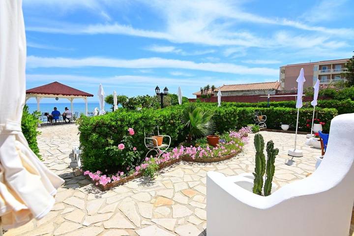 Maison d’hôte pour 3 personnes, avec jardin et vue à Zante - 3