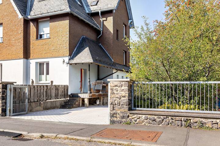 Appartement entier, Appartement 'Ferienwohnung Zur Alten Post' avec vue sur la montagne, jardin partagé et Wi-Fi in Ulrichstein, Région de Vogelsberg