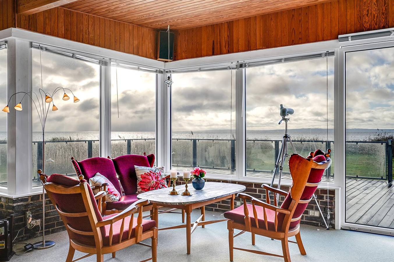 Pet friendly home in Knebel with house sea view in Skødshoved, Knebel