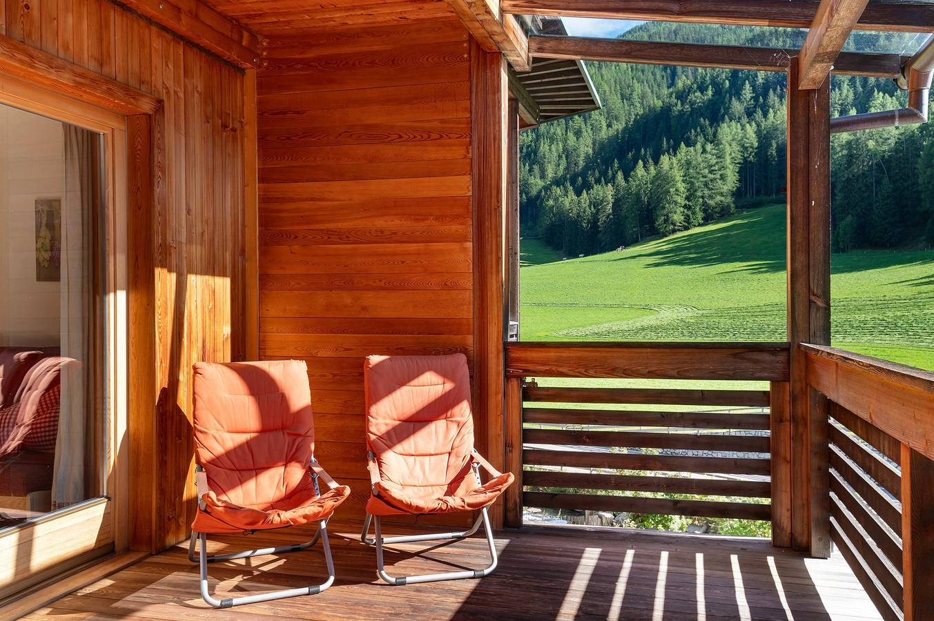 Entire apartment, Apartment 'Naturidyll Mitterbach Apt Natura' with Mountain View, Private Terrace and Wi-Fi in Rio Bianco, Ahrn Valley