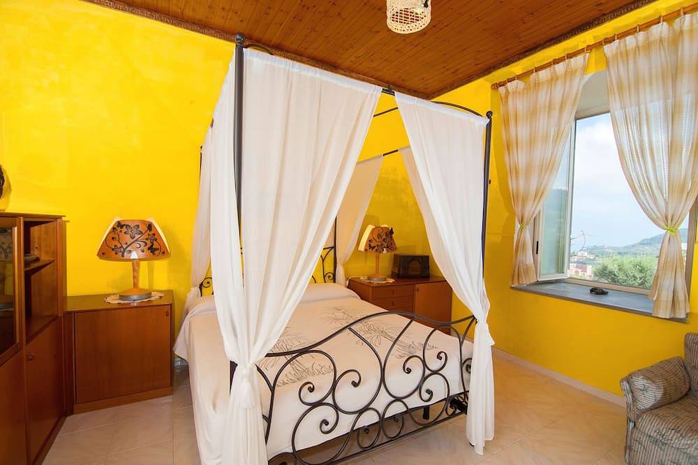 Entire apartment, - The Sirens' Refuge - in Massa Lubrense, Naples Province