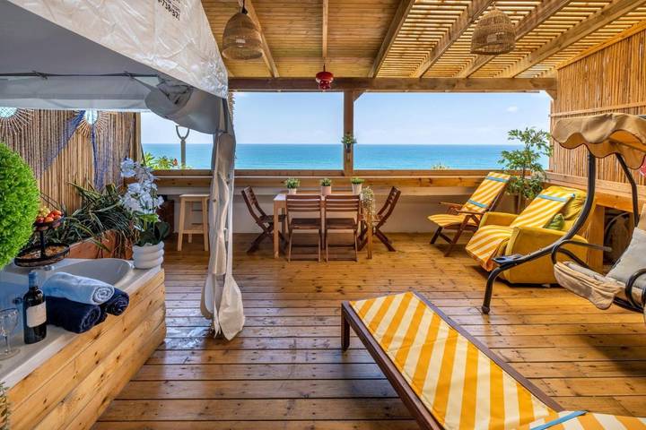 Ferienwohnung für 6 Personen, mit Balkon und Whirlpool sowie Pool und Kinderpool - 1