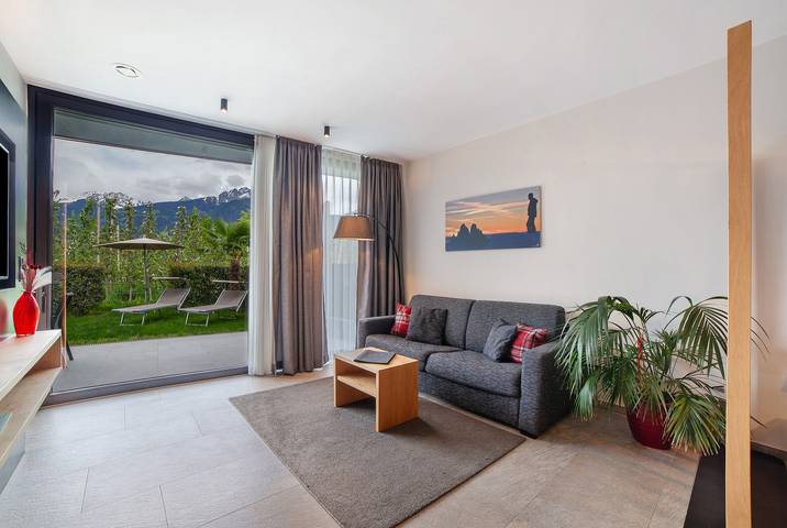 Ferienwohnung für 4 Personen, mit Garten und Sauna in Marling