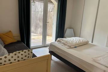 Villa pour 11 Personnes dans La Madrague, Hyeres, Photo 1