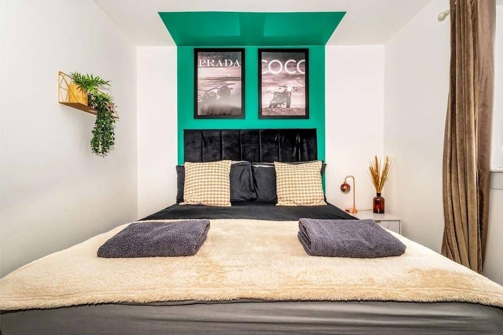 Ganze Wohnung, Sleek and Stylish 3 Bed in Greenock - Sleeps 8 in Inverclyde