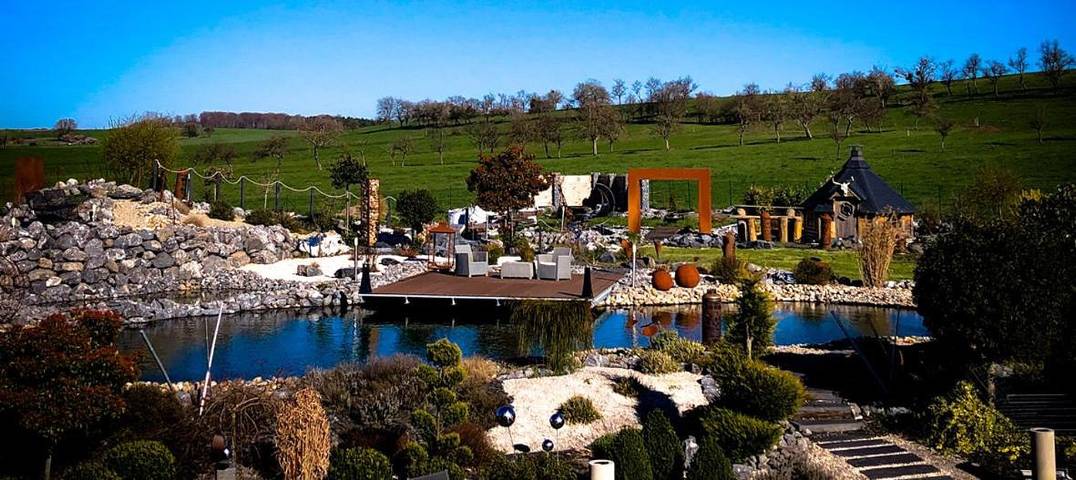 Villa pour 2 personnes, avec jardin et jacuzzi ainsi que sauna et piscine en France - 2