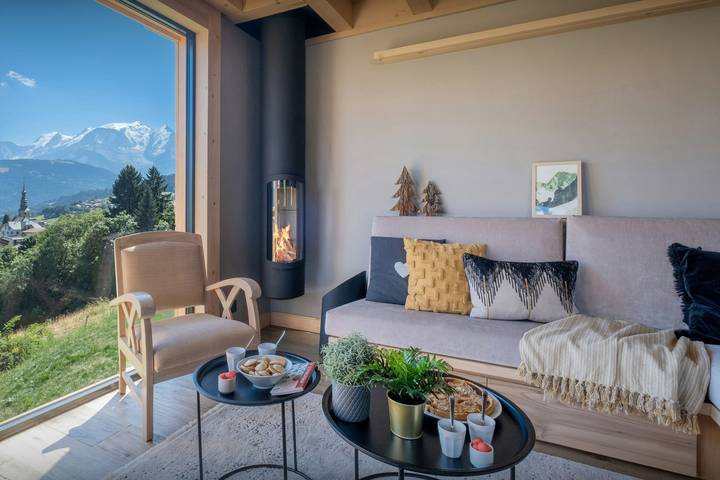 Chalet pour 9 personnes, avec jardin à Combloux